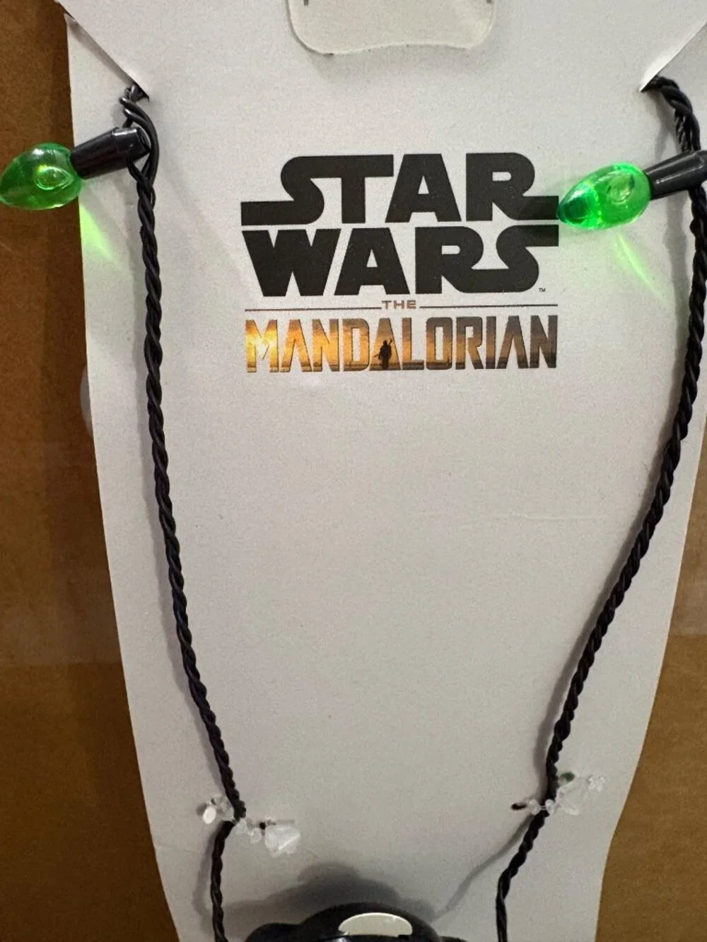 Star Wars Mandalorian Light-Up Holiday Necklace Grogu Baby Yoda Multicolor Bulbs